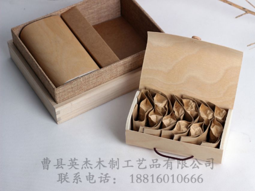 點(diǎn)擊查看詳細(xì)信息<br>標(biāo)題：木制茶葉盒 閱讀次數(shù)：891